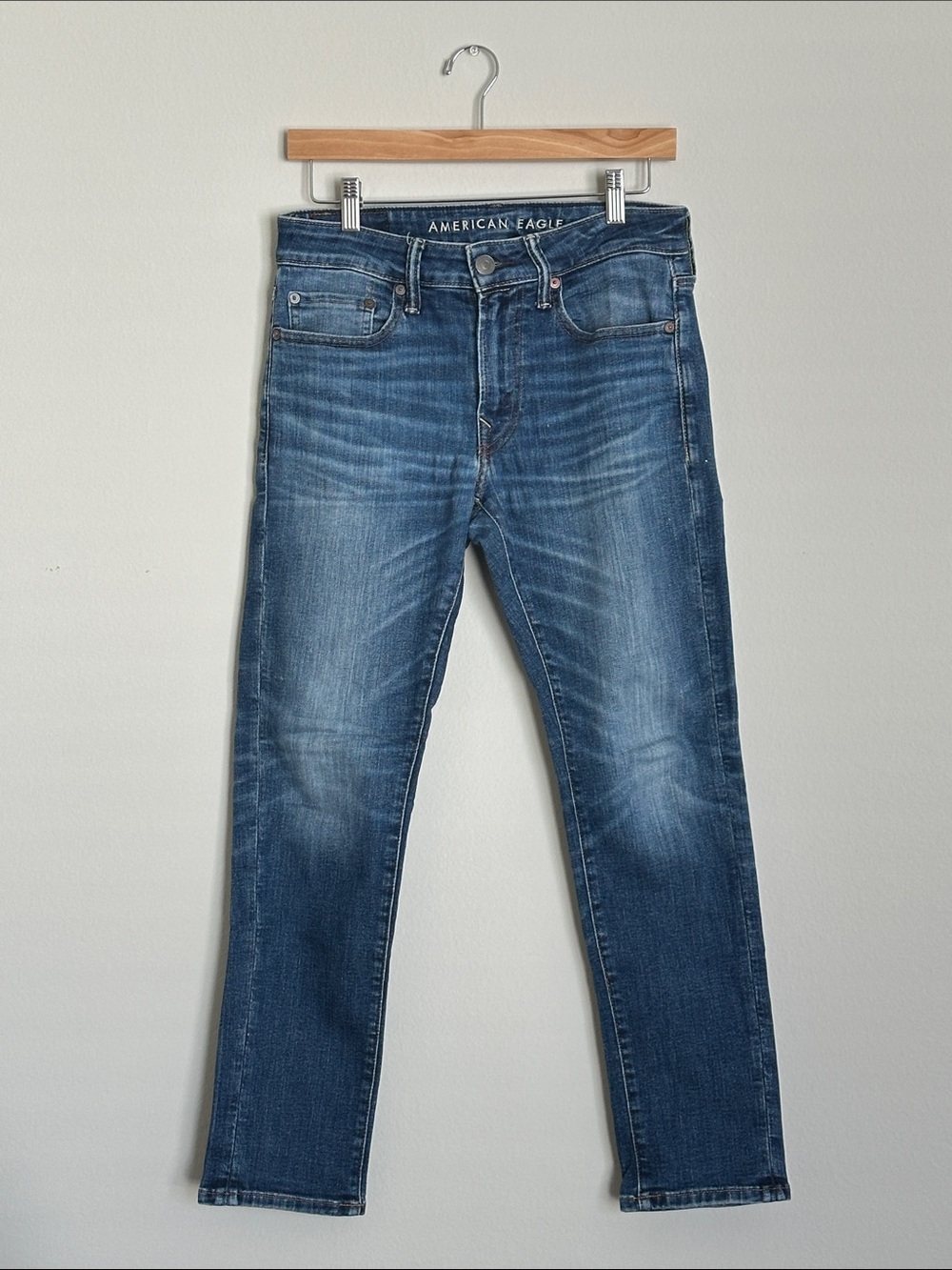 American Eagle Outfitters Men's Medium Blue Slim Straight Jeans